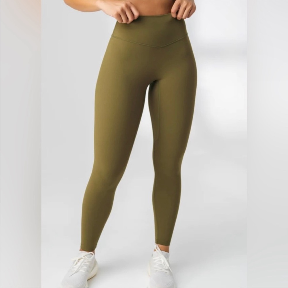 Vitality/Balance Athletica Cloud legging, color willow, size small